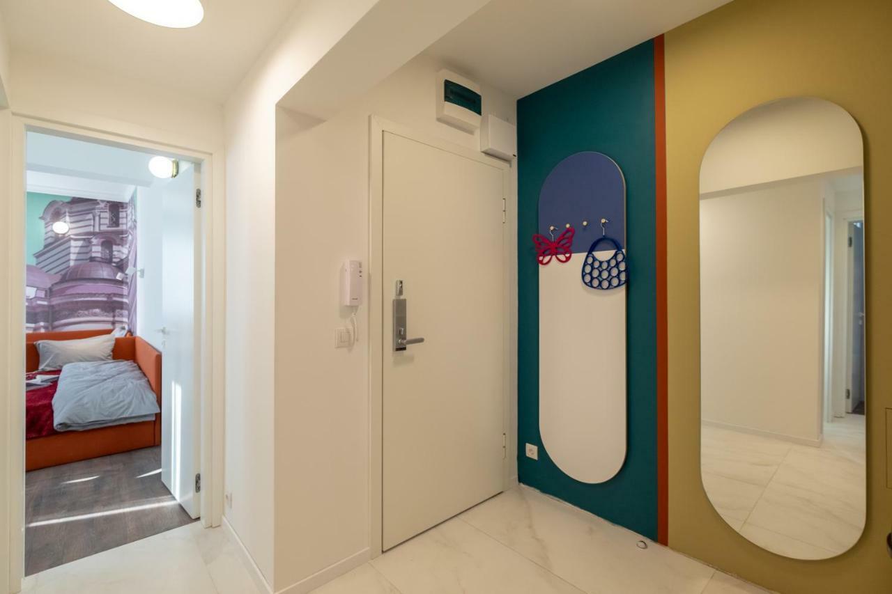 Vitosha Blvd 3-Bedroom, 2-Bathroom Lux Suite Sofia Exterior photo