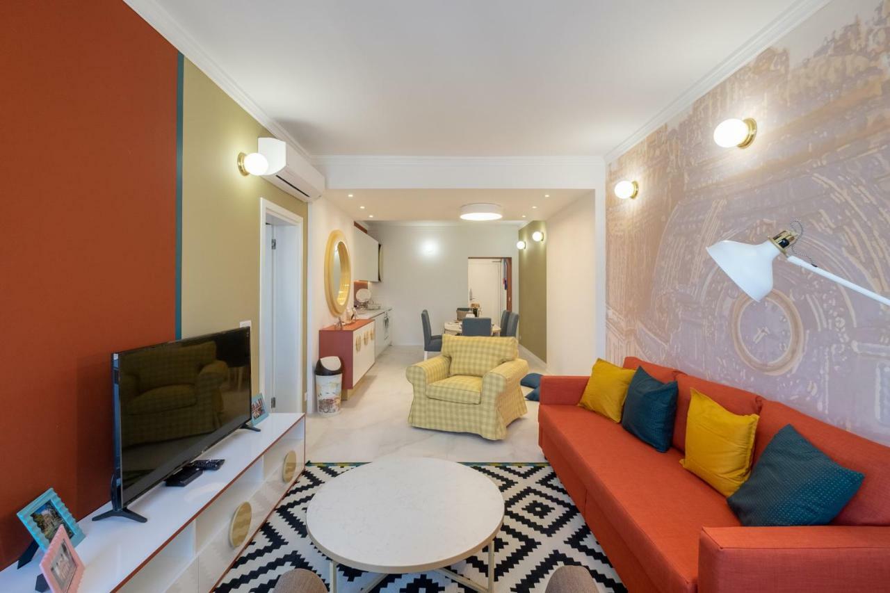 Vitosha Blvd 3-Bedroom, 2-Bathroom Lux Suite Sofia Exterior photo