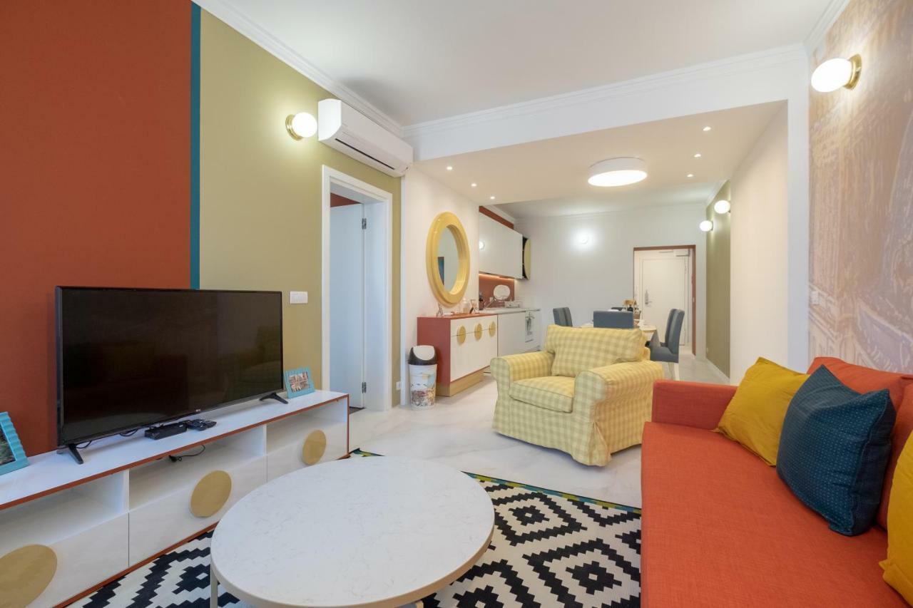 Vitosha Blvd 3-Bedroom, 2-Bathroom Lux Suite Sofia Exterior photo