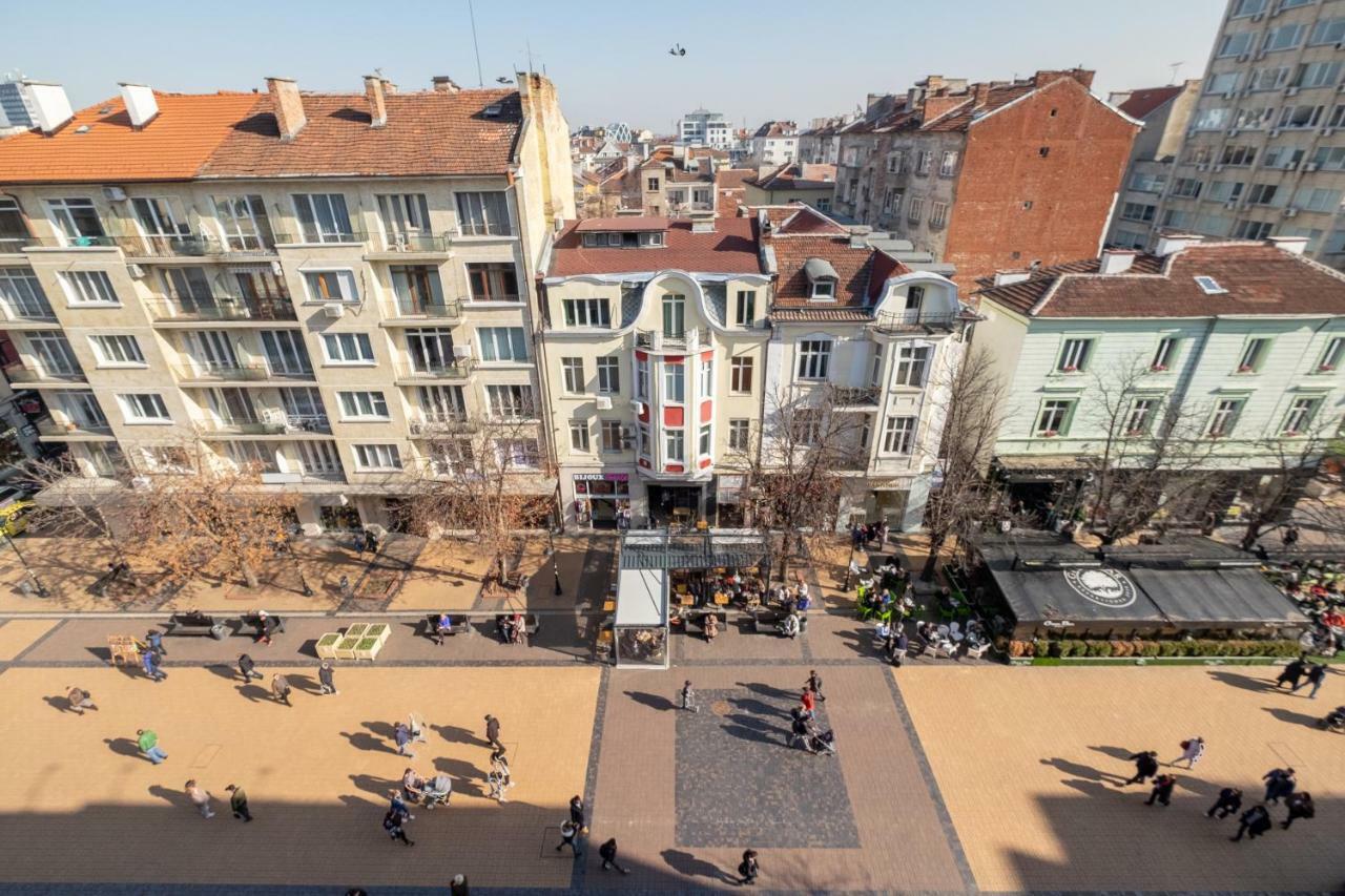 Vitosha Blvd 3-Bedroom, 2-Bathroom Lux Suite Sofia Exterior photo