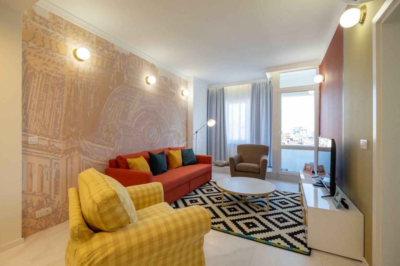 Vitosha Blvd 3-Bedroom, 2-Bathroom Lux Suite Sofia Exterior photo