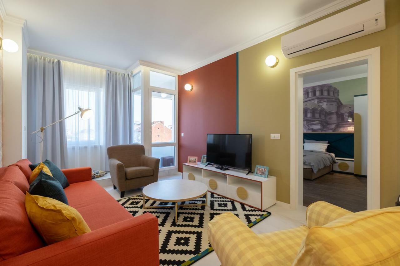 Vitosha Blvd 3-Bedroom, 2-Bathroom Lux Suite Sofia Exterior photo