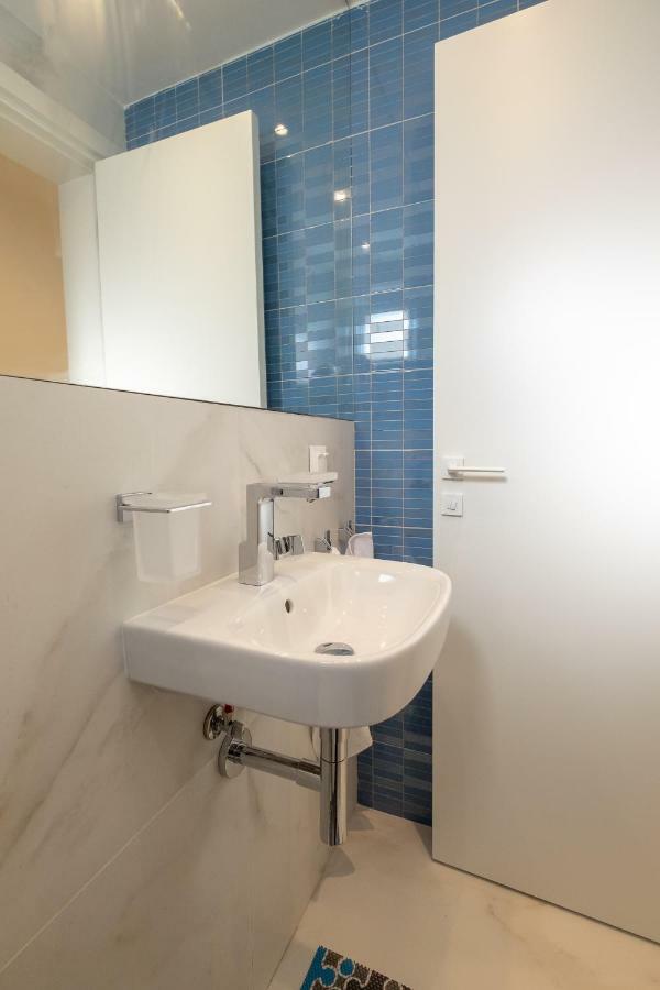 Vitosha Blvd 3-Bedroom, 2-Bathroom Lux Suite Sofia Exterior photo