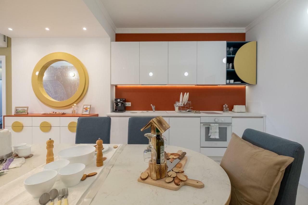 Vitosha Blvd 3-Bedroom, 2-Bathroom Lux Suite Sofia Exterior photo